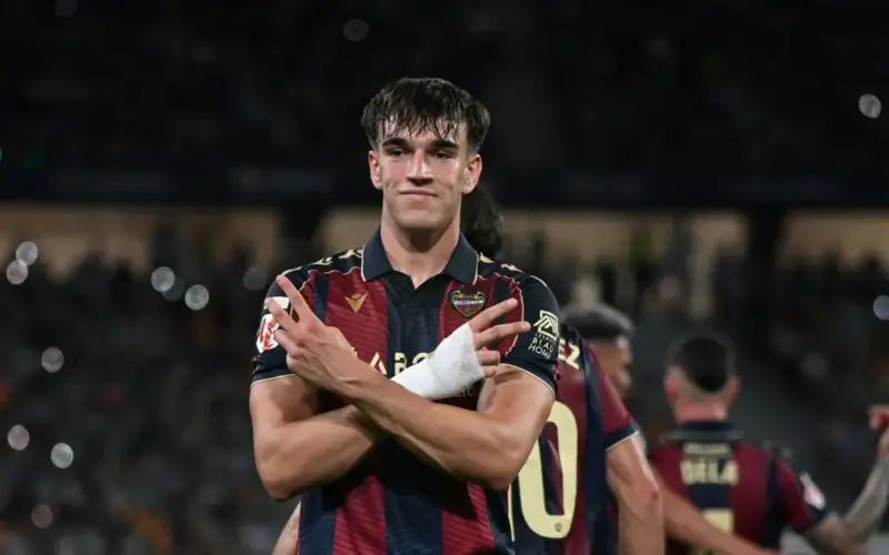 ريال مدريد يزاحم كبار الدوري الإنجليزي لخطف بديل جونزالو جارسيا الجديد